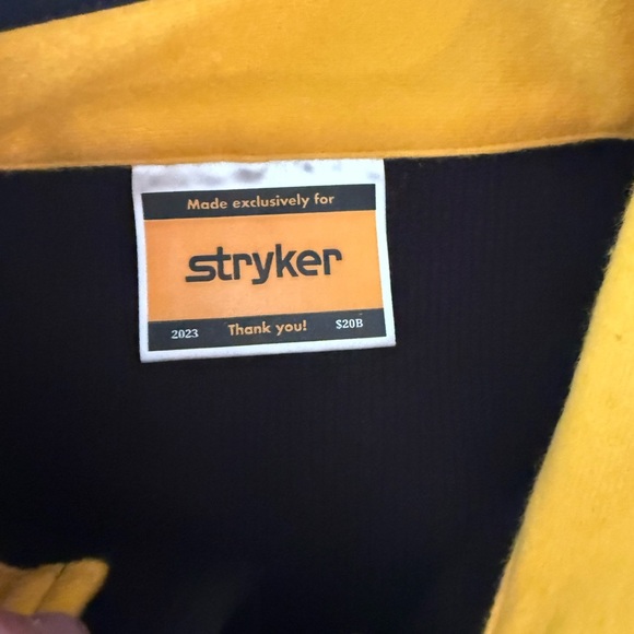 NWOT Stryker Vest Size Small. Black with yellow trim. - Picture 4 of 6